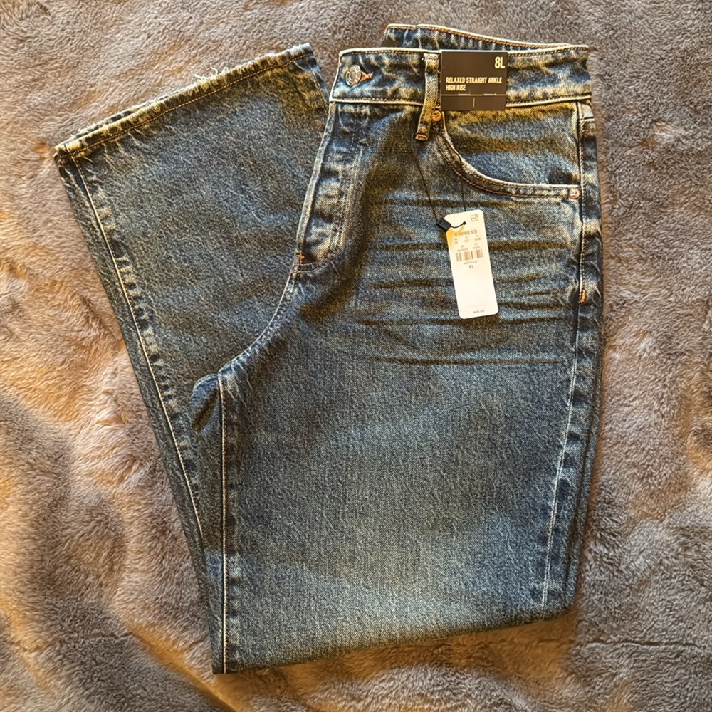 Express Relaxed Straight Ankle High Rise Medium Wash